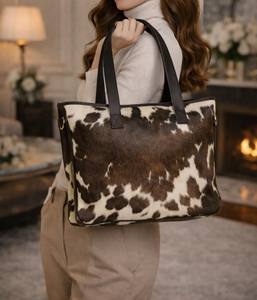 Sac fourre-tout pour femme en cuir véritable, 100% cuir véritable, fait main, couleur unie, fermeture à glissière, usage quotidien, personnalisable LTB-0440 - Product Image 1