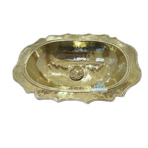 Lavabo Decorativo de Latón Dorado, Forma Ovalada, Lavabo de Sobremesa Premium para Baño con Borde Festoneado, Decoración Artística Premium - Product Image 3