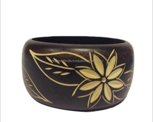 Brazaletes de madera a granel, joyería de madera Natural pulida al por mayor para mujer, accesorios de moda, fiesta informal y ropa Formal - Product Image 5