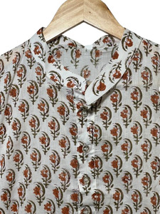 Kurta pour homme 100% coton, manches longues, coupe courte |   Imprimé à la main avec des motifs floraux |   Respirant |   Fabriqué en Inde à un prix raisonnable - Product Image 2