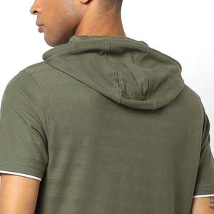 Camisetas con Capucha Personalizadas para Hombre, Diseño OEM, Color Sólido, 100% Algodón, Bordadas, Manga Corta, Cuello con Capucha, en Oferta - Product Image 3