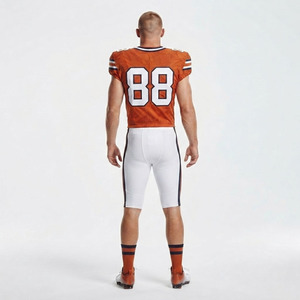 Vente en gros de maillots de football américain personnalisés, sublimés, avec protection intégrée, ensemble de pantalons, vêtements de sport haute performance - Product Image 2