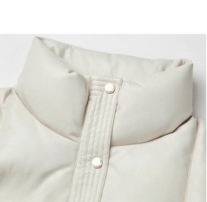 Precio de fábrica: Chaqueta bomber corta de invierno para mujer con cuello a cuadros y cuello alto, de plumón de pato blanco, cálida, estilo urbano. ¡Pide ahora! - Product Image 2