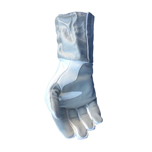 Guantes de Esgrima de Fabricante OEM con Diseño de Logotipo Personalizado, Ajuste Flexible y Materiales Duraderos para Marcas Deportivas e Importadores - Product Image 4