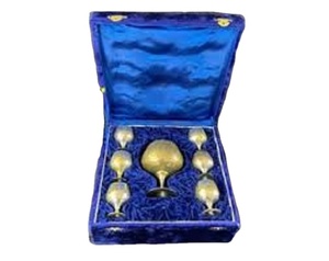 Antique Style Brass <b>Wine</b> <b>Goblet</b> Handmade Engraved Chalice Metal Cup Vintage Drinking Glass Barware Wedding Gift Elegant Decor - Product Image 1