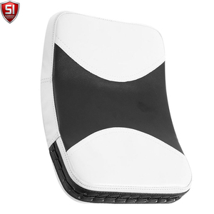 เป้าซ้อมมวย SUMROOS INDUSTRY หนัง PU สีดำขาว ดีไซน์สบายสำหรับการฝึกซ้อม - Product Image 2