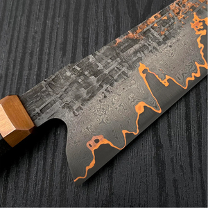 Cuchillo de carnicero de cobre damasco de primera calidad con hoja larga y elegante y mango de madera para cortar y servir asados. - Product Image 2