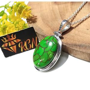 Collar con Colgante Ovalado de Turquesa Verde Natural con Engaste de Bisel, Plata de Ley 925 Sólida, Joyería Hecha a Mano, Certificado KGN - Product Image 4