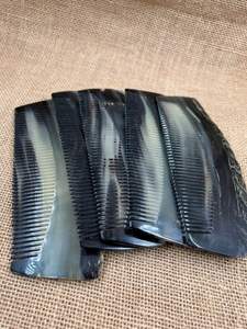 Peines de cuerno de búfalo hechos a mano, accesorios para el cabello - Product Image 2