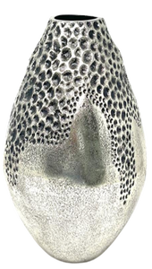 Jarrón Moderno de Metal Plateado Martillado - Centro de Mesa Floral de Aluminio Texturizado para Decoración de Hogar de Lujo, Bodas y Mesas de Hotel - Product Image 5