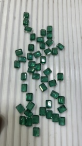 Esmeralda Cultivada en Laboratorio, Corte Cojín, Forma Cuadrada, Gema Suelta, Joyería Fina, Trimurti Gems Rajasthan, Precio al por Mayor, Proveedor a Granel - Product Image 2
