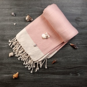 Serviette de bain rectangulaire en coton turc à carreaux roses, moelleuse avec franges, lavable en machine, écologique, séchage rapide, pour adulte - Product Image 2