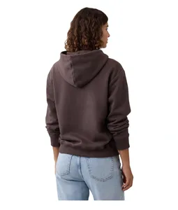 Sudadera con capucha personalizada al por mayor, color marrón, de forro polar suave y cálido, unisex, con bolsillo canguro y logotipo personalizado. - Product Image 3