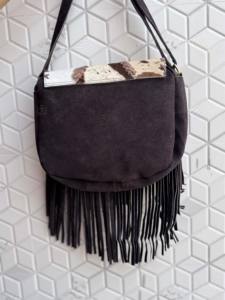 Bolso de Mano con Flecos de Cuero y Pelo, Bolso Bandolera con Piedra Turquesa, Estilo Bohemio Gitano Vintage, Hecho a Mano, Nuevo Diseño, Multiusos, Elegante - Product Image 4