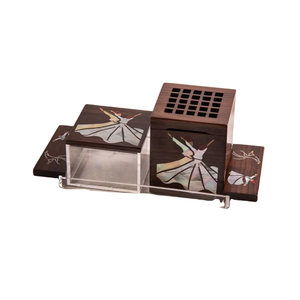 Quemador de incienso hecho a mano con incrustaciones de nácar y madera, diseño de bailarina, difusor aromático para uso en todas las estaciones. - Product Image 1