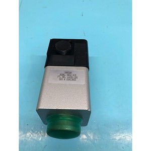 Vanne d'angle haute pression Varian L6281-301 NW16 A/O - Équipements et pièces semi-conductrices de renommée mondiale à saisir - Product Image 1