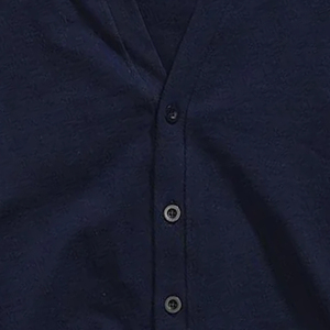 Cardigan en laine tricoté jacquard imprimé décontracté pour femme, avec appliques logo de sororité/fraternité et boutons décoratifs, confortable - Product Image 4