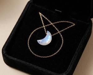 <b>Moonstone</b> Crescent <b>Pendant</b> Necklace Gold Silver Plated Chain Healing Crystal Protection Energy Stone Jewelry Gift - Product Image 1