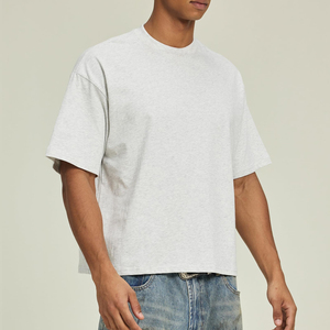 T-shirt en coton 100% de qualité supérieure, sur mesure, à manches régulières, coupe ample et carrée pour hommes, logo personnalisé, style streetwear pour garçons - Product Image 6