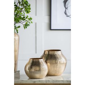 Vaso per Fiori in Alluminio Dorato 13.5x13.5x11.5" Elegante Vaso in Metallo per Arredamento Casa - Product Image 6