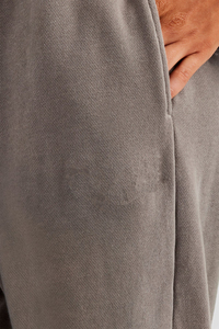 Conjunto de Chándal de Invierno de Algodón 100% OEM/ODM, 380 GSM, con Encaje Sólido y Pedrería Bordada, Tallas Grandes, Sudadera con Capucha y Joggers, Venta al por Mayor - Product Image 5