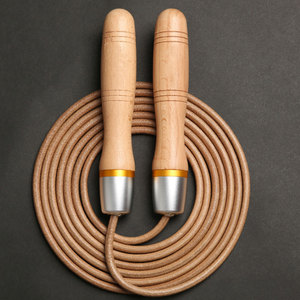 Cuerda de Saltar de Alta Calidad con Mango de Madera, Duradera y de Longitud Ajustable para Ejercicio en Casa y Gimnasio - Product Image 2