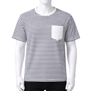 เสื้อยืดลายทางผู้ชายพร้อมกระเป๋าตัดสี โลโก้สั่งทำ ผ้าฝ้าย 100% เสื้อยืดแขนสั้นลำลองลายทางสำหรับผู้ชาย - Product Image 1