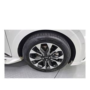 Kia Carnival 2023, Limusina de Alta Gama, 9 Plazas, Diésel, Automática, con Asientos de Cuero, Cámara Trasera, Volante a la Izquierda, 84,801 km - Product Image 5