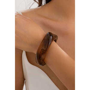 Brazalete de Resina Irregular para Hombre, Joyería de Estilo Europeo, Brazaletes Cuadrados, Precio al por Mayor, Brazalete de Resina Acrílica Hecho a Mano, Alta Calidad - Product Image 5