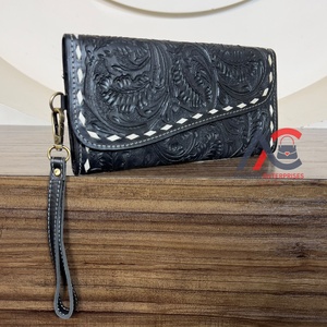 Portefeuille en cuir véritable sculpté à la main motif floral 2026, nouvelle collection de sacs à main de créateur pour femme avec dragonne détachable, cadeau pour elle - Product Image 1