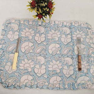 Manteles individuales rectangulares azules claros modernos, estampado de bloques de mano florales, decoración de banquete desechable con volantes para el hogar, cocina, boda, comedor - Product Image 1