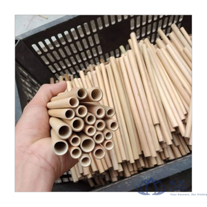 BEST SELLER Blue Lotus Farm Pailles en bambou réutilisables avec kit de brosses de nettoyage pour smoothies, bubble tea et autres boissons, plusieurs longueurs, vente en gros - Product Image 1
