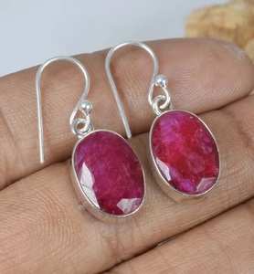 Élégantes boucles d'oreilles créoles en argent sterling 925 avec rubis rouge ovale facetté, pendentif classique, cadeau, pierre de naissance de juillet, bijoux fins - Product Image 4