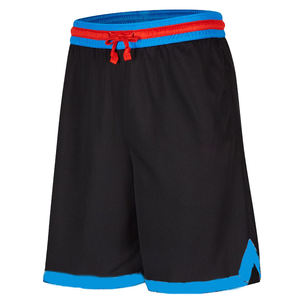 Shorts de basketball personnalisés pour hommes, coupe ajustée, noirs, avec logo graphique, en maille polyester, vente en gros - Product Image 1