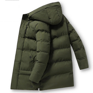 Chaqueta Acolchada con Capucha para Hombre, Resistente al Viento y Ecológica, Estilo Urbano de Invierno, 100% Poliéster, Venta al Por Mayor Artiz International - Product Image 5