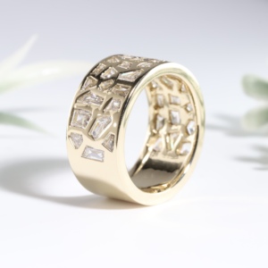 Anillo de Eternidad Geométrico de Diamantes Cultivados en Laboratorio Elite Gold, Anillo de Boda Clásico con Múltiples Piedras, Anillo Ancho Tipo Cigarro, Joyería Fina para Fiesta de Compromiso - Product Image 3