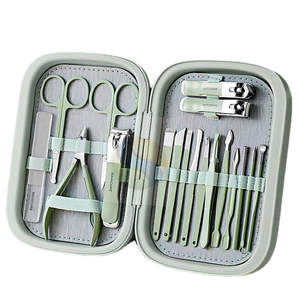 Kit de soin des ongles de luxe ProGroom, ensemble de manucure et de pédicure en acier inoxydable, kit de soin des cuticules professionnel PrecisionEdge - Product Image 1