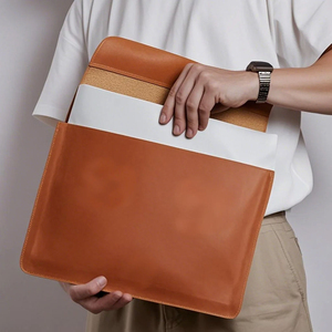 ซองใส่แล็ปท็อปหนัง PU เรียบง่าย สีฟ้าอ่อน ดีไซน์มินิมอล - Product Image 3