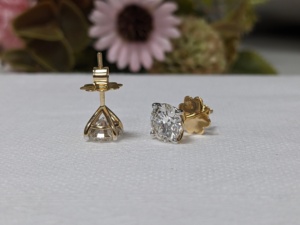 925 Silver 2 Carat Round Cut Classic Moissanite Stud <b>Earrings</b> <b>Male</b> Female Hip Hop Rock Birthday Anniversary Gift for Couples - Product Image 2