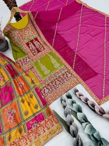 Traje Sharara con Lentejuelas Zardosi Verdes y Estampado Digital, con Dupatta, para Mujer, Ideal para Bodas Indias, Fiestas y Festivales, Superventas - Product Image 3