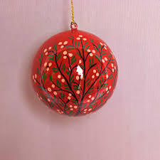Adorno Navideño de Papel Maché Rojo Pintado a Mano, Decoración Floral para Colgar en la Rama del Árbol, Ecológico, No Tóxico, Moderno - Product Image 5