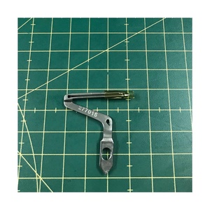 Pièces de machine à coudre industrielle UPPER LOOPER 277015 pour PEGASUS - Product Image 1
