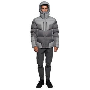 Veste matelassée rembourrée grise platine avec sangle de marque réfléchissante personnalisée aux poignets ajustables - Product Image 3