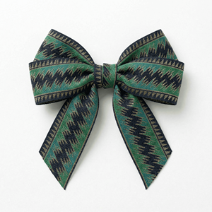 ริบบิ้นผ้าแจ็คการ์ดแบบดั้งเดิม ขนาด 38 มม. ผลิตจากโพลีเอสเตอร์ 100% ยี่ห้อเนลกามัล อินดัสทรีส์ ทนต่อการหดตัว ลายทางสีทอง ประดับด้วยดิ้นทอง เหมาะสำหรับตกแต่งเสื้อผ้าและทำโบว์ - Product Image 2