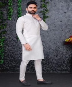 KURTA TRADICIONAL DE ALGODÓN PURO CON TELA PLATEADA Y PAYJAMA 63196 SPAR-SR- KURTA PARA HOMBRE BLANCA A BAJO PRECIO, CONJUNTO PAQUISTANÍ - Product Image 1