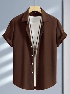 Camisa de pana texturizada para hombre con cuello clásico, mangas cortas, cierre de botones, corte regular, para oficina, viajes, fiestas, informal, para el guardarropa. - Product Image 6