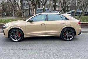 SUV RSQ8 Performance 2025 con Motor Turbo y Sistema de Transmisión Avanzado - Product Image 1