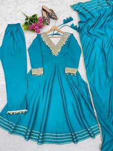 <b>PRESENTED</b> OUR NEW GOWN PAIR WITH REAL MODLING FOR THIS WEDDING SEASON - Product Image 4