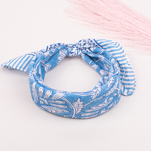 Pañuelo Cuadrado de Algodón Ecológico, Bandana, Accesorio Multifuncional para la Cabeza y el Cuello, con Estampado Moderno - Product Image 1