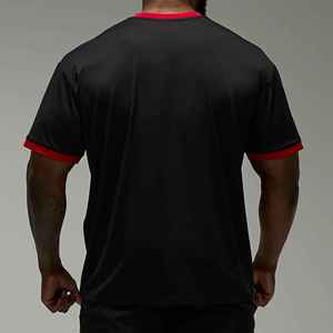 Nouveau T-shirt Hip Hop Homme 2026 Tendance Personnalisé avec Logo Imprimé DTF, Coupe Oversize, Écologique, Épaules Tombantes, Bicolore, 100% Coton - Product Image 3